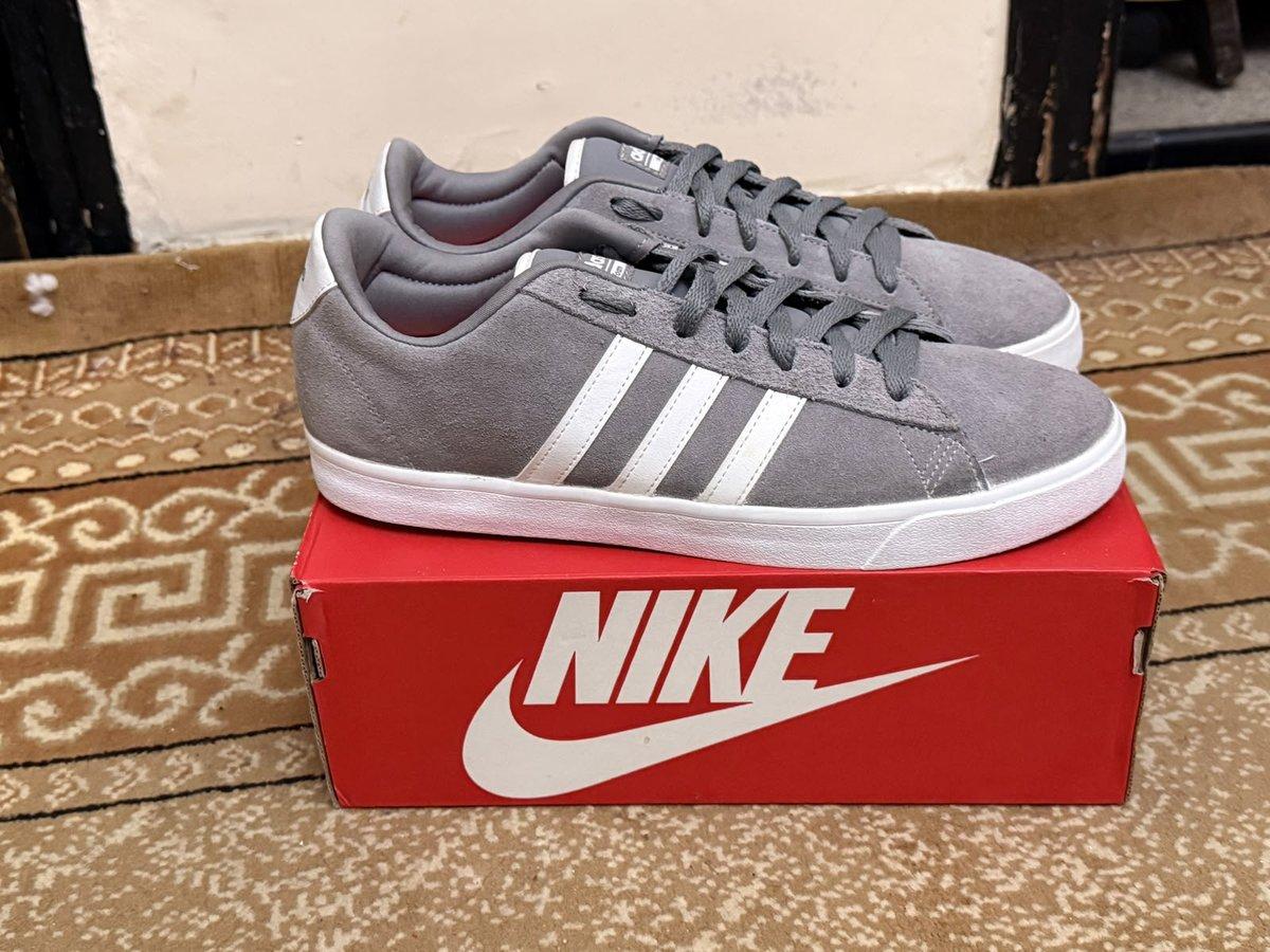 Adidas Courtpoint gris blanc chaussures neuves, 2/2