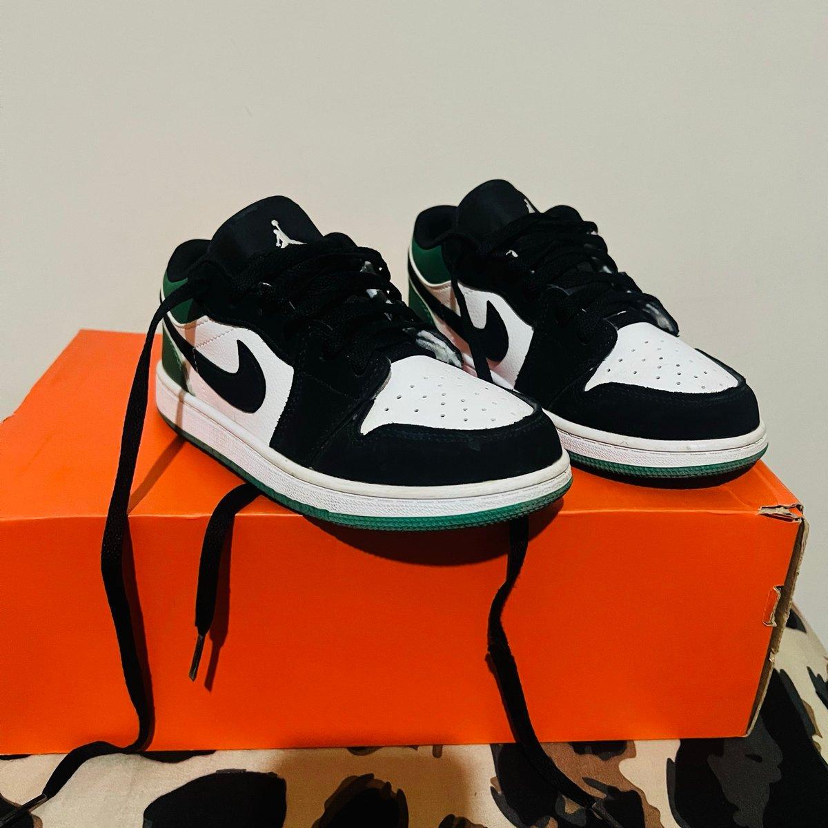 Nike Jordan original p:34 comme neuve