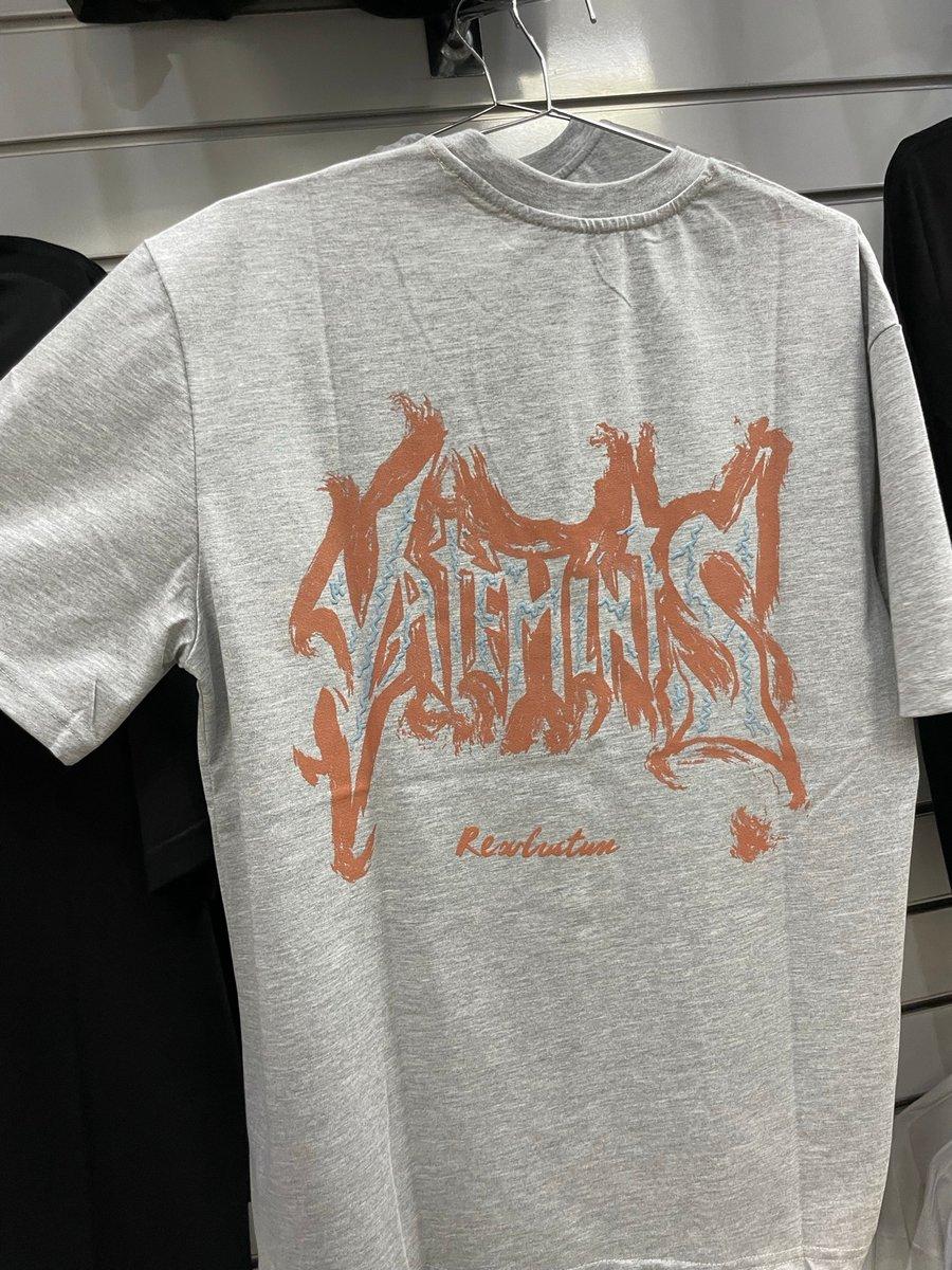 T-shirt 👕, 2/4