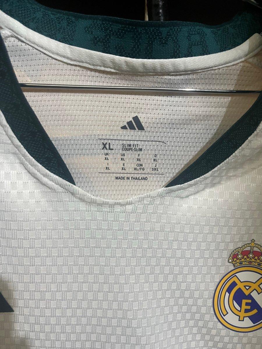 Tenue Real Madrid Original, 2/2