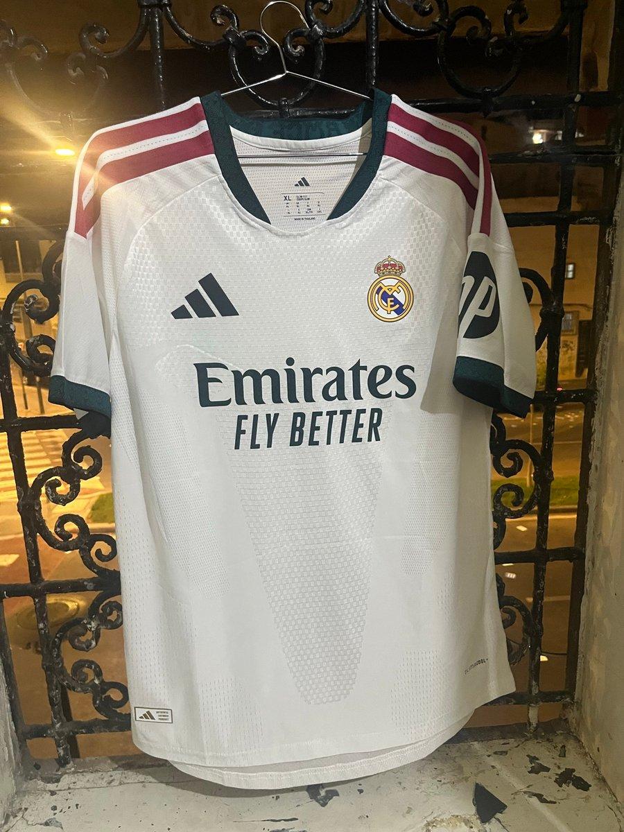 Tenue Real Madrid Original
