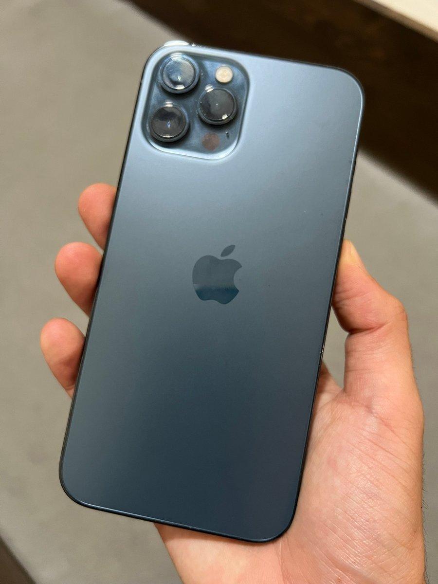 Iphone 12 pro max, 2/5