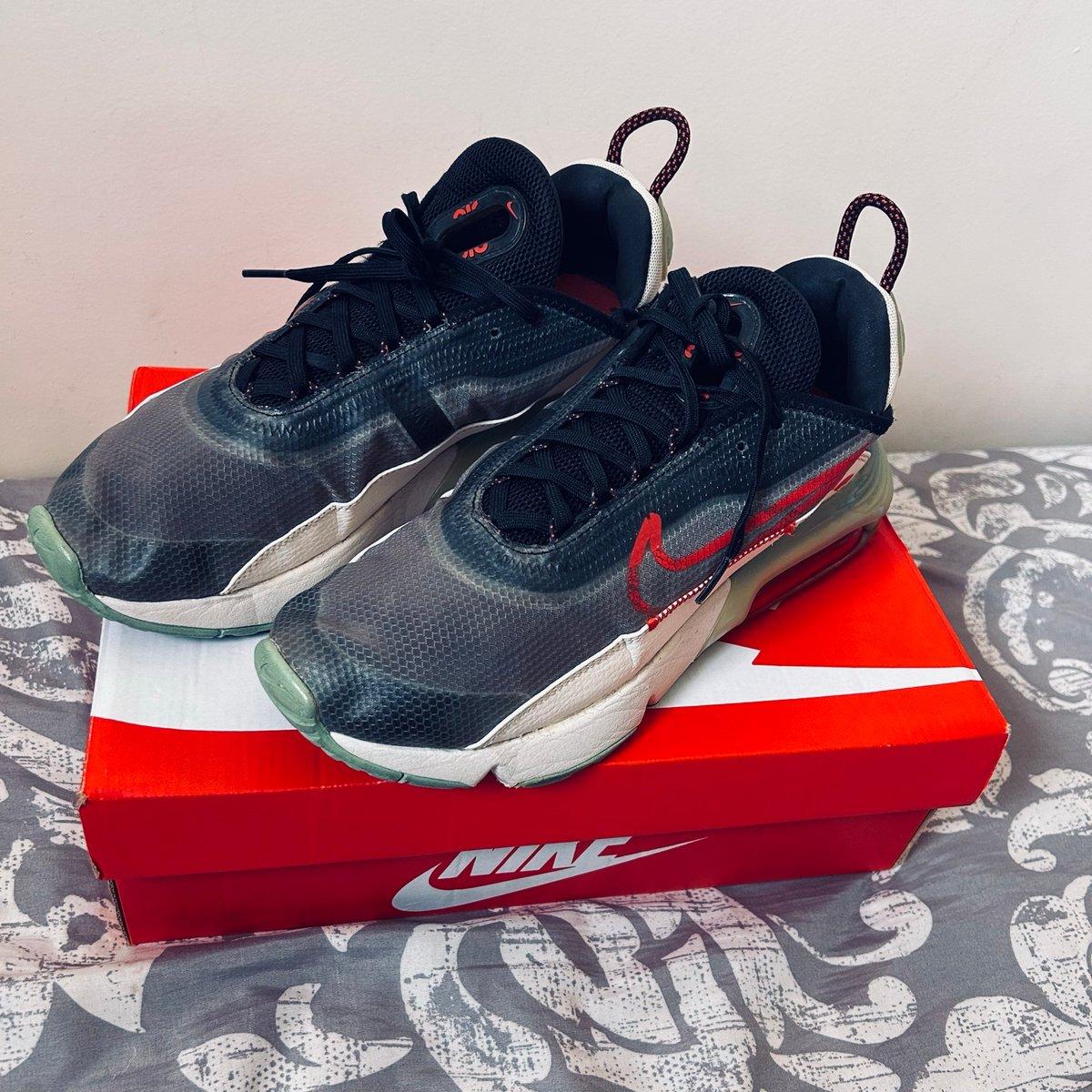 Nike original 2090 taille :43 comme neuf