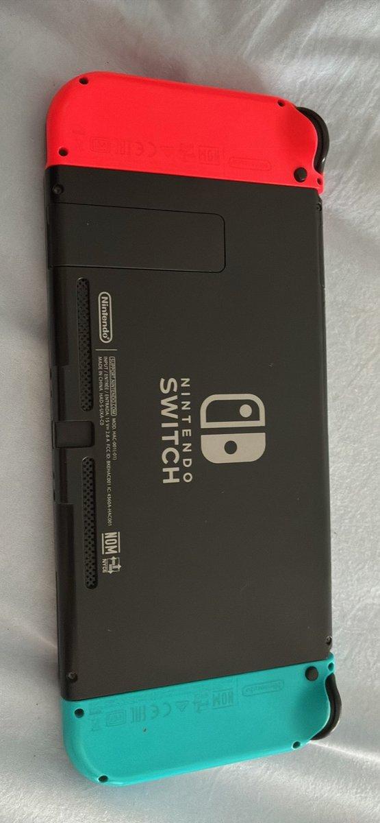 Nintendo switch oled, 2/2