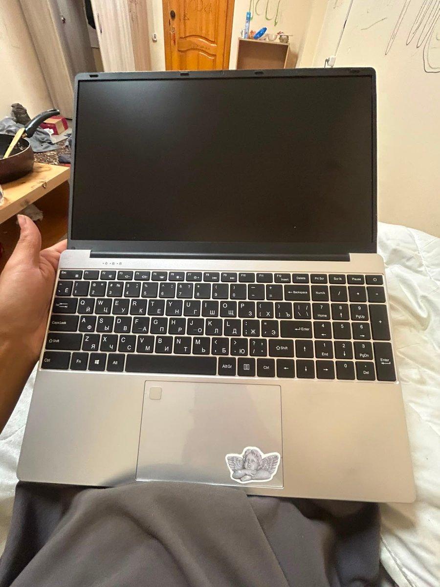 Pc :DESKTOP-7IF1PL1 (Stockage): 477 GB (Mémoire RAM): 20.0 Go (Processeur): من نوع Intel(R) 1.70 GHz, 2/5