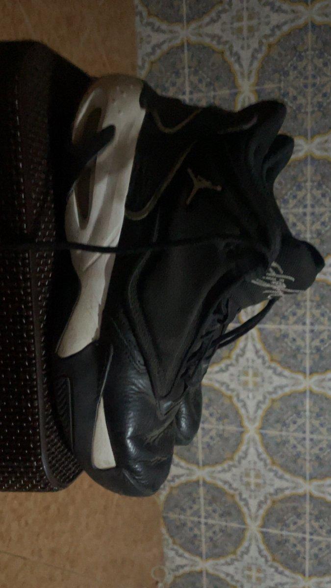 Jordan max aura 4