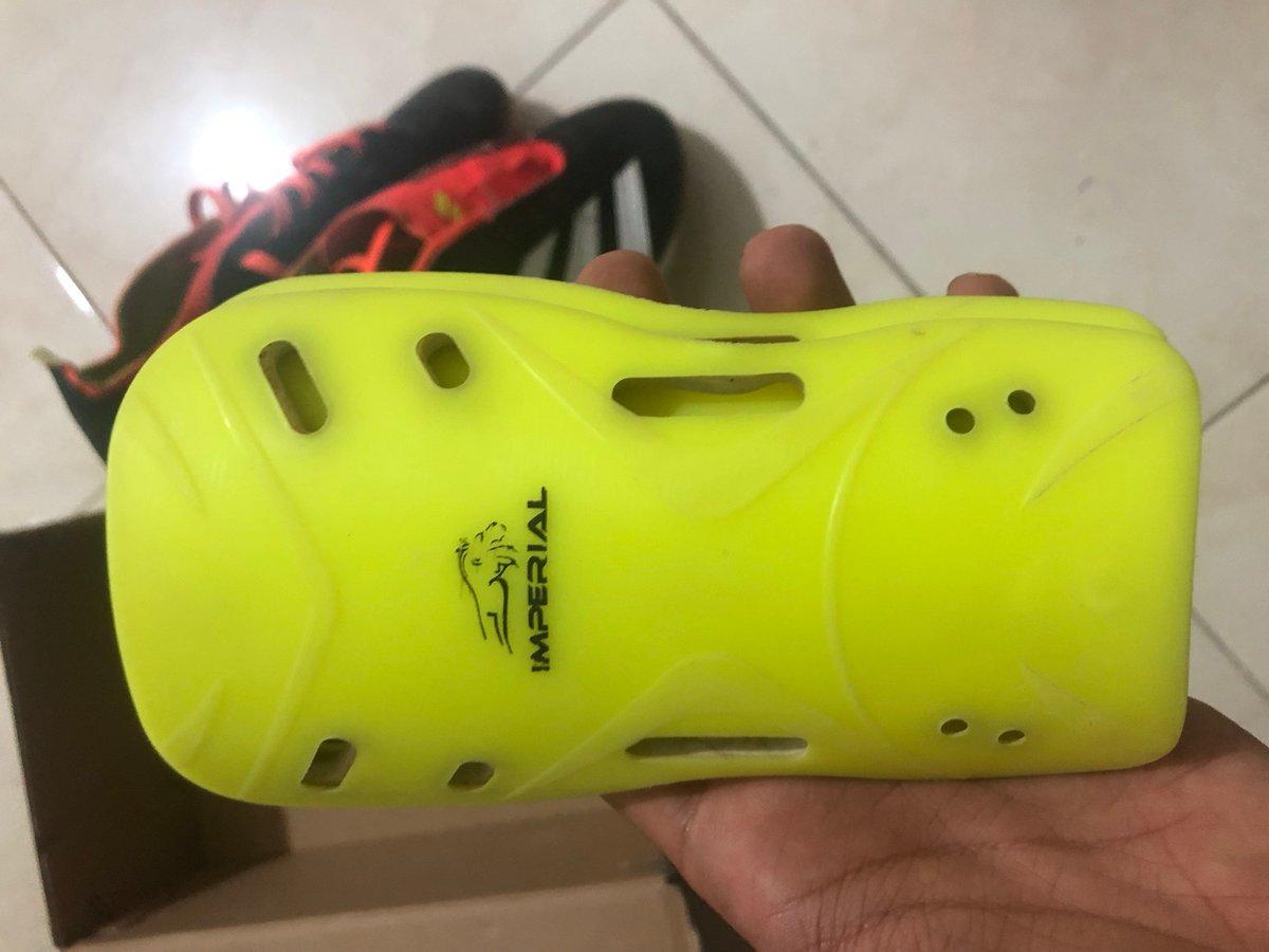 Adidas predator, 2/3